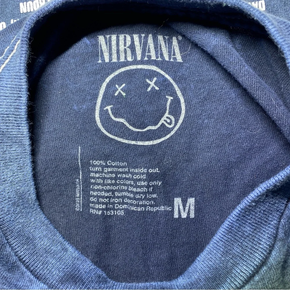 Nirvana In Utero Concert Tour With City List Shirt Sz.M Grunge Punk Modern Retro - Picture 5 of 7